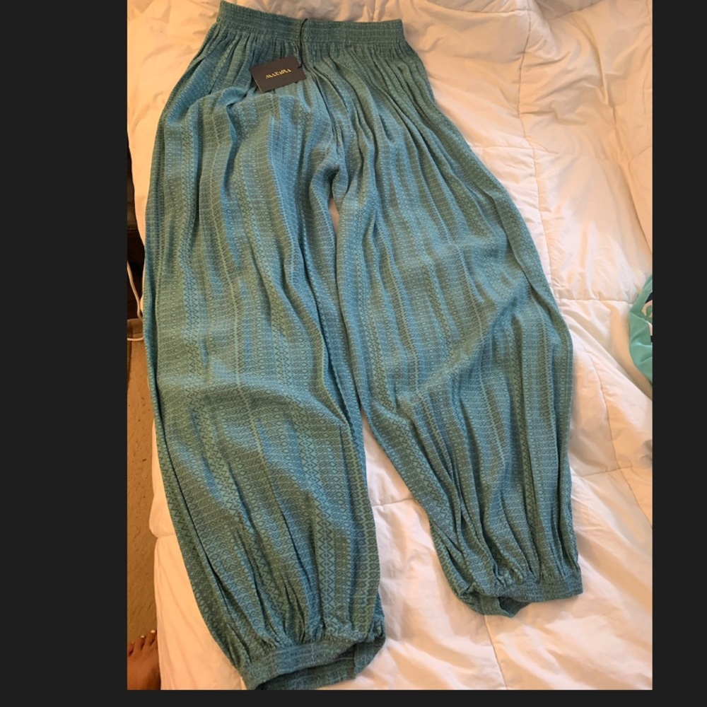 Manaola Women’s Pants